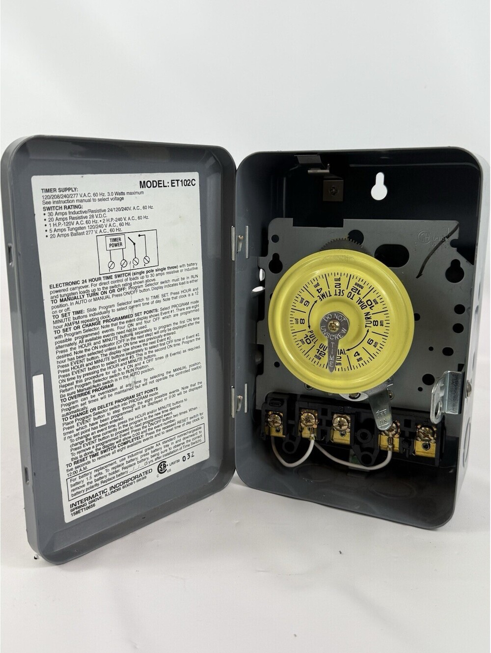 Intermatic ET102C Electronic Timer with Enclosure 24 Hour Single Pole